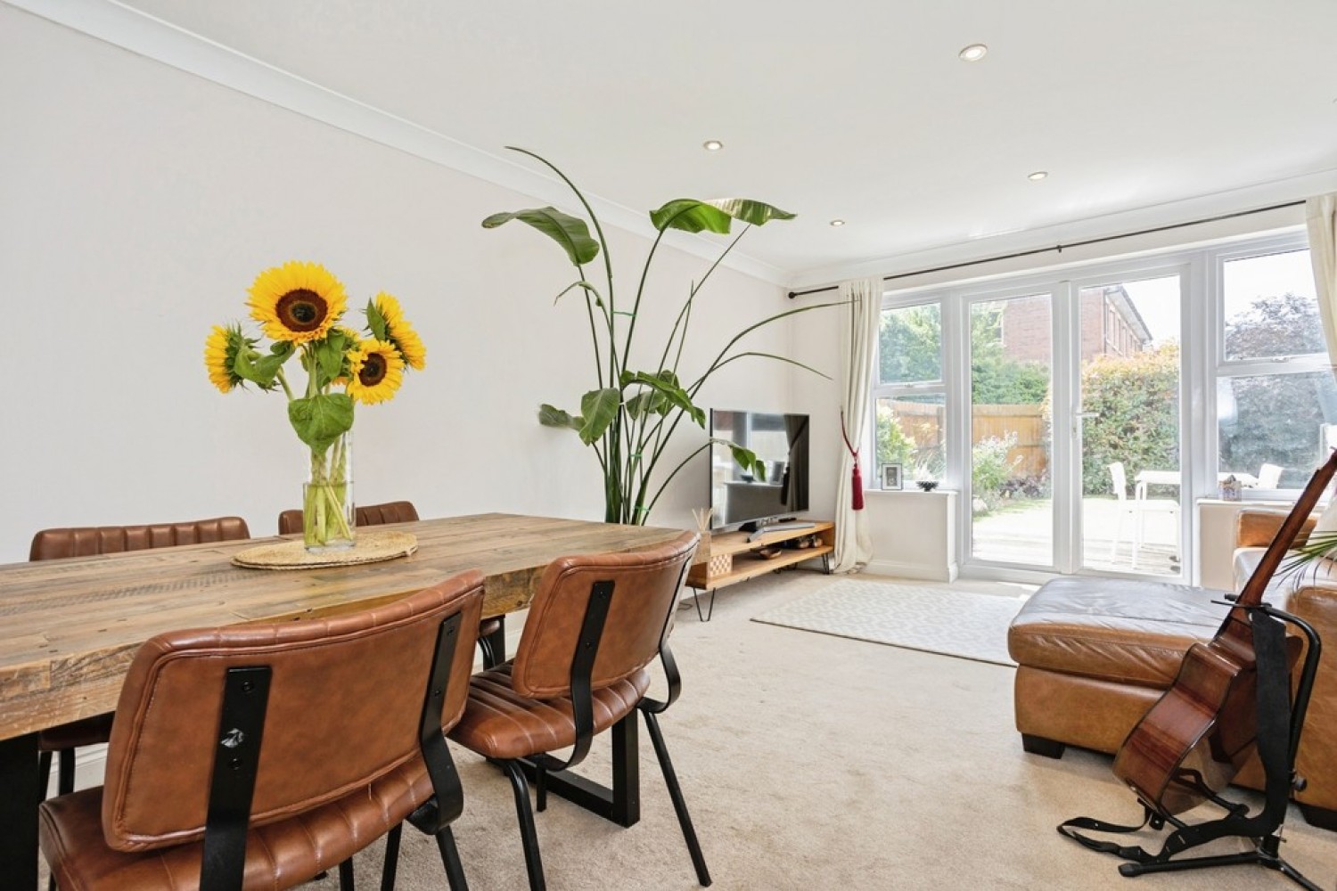 3 bedroom House in Glover Road, Castle Donington