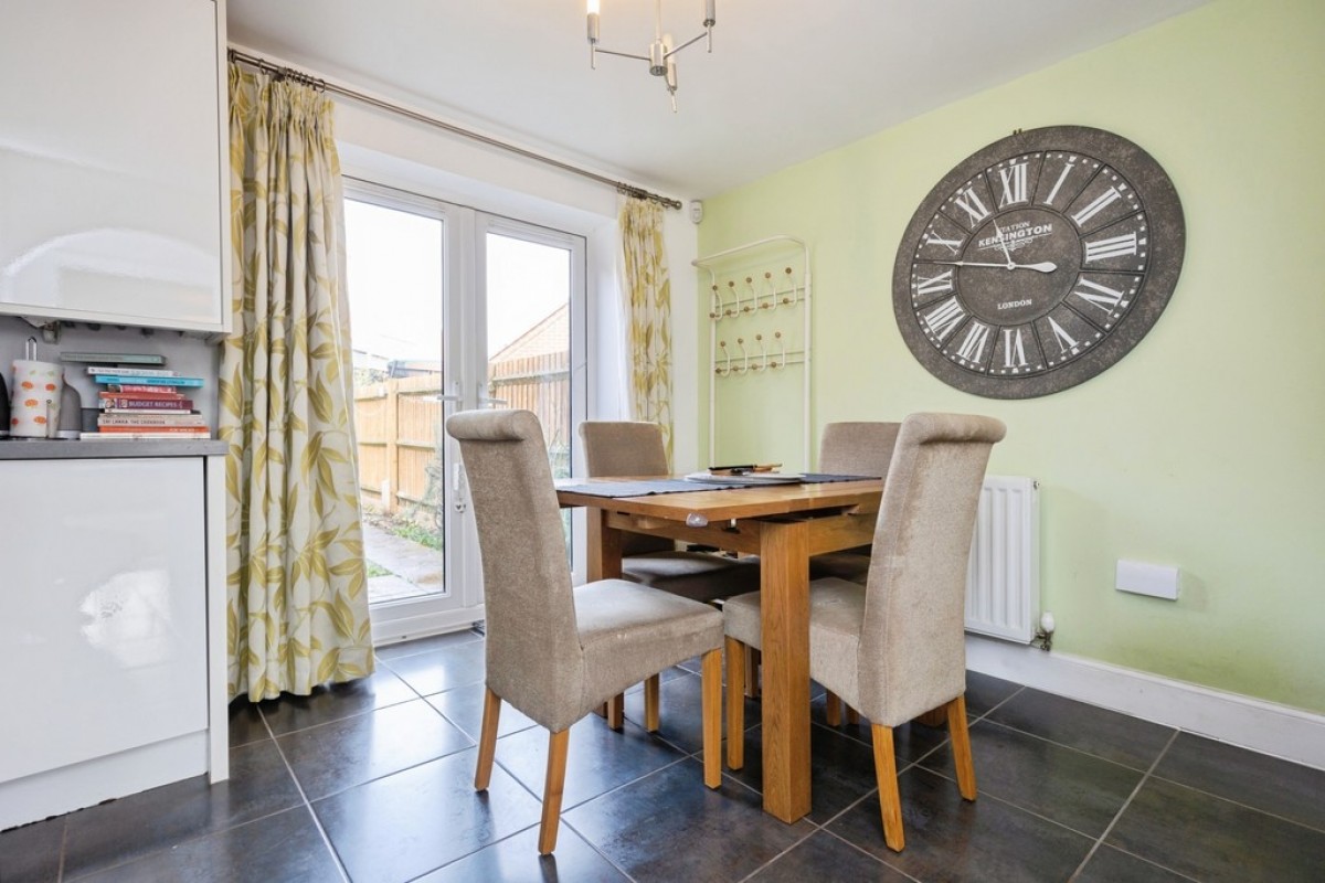 Spitfire Road, Castle Donington