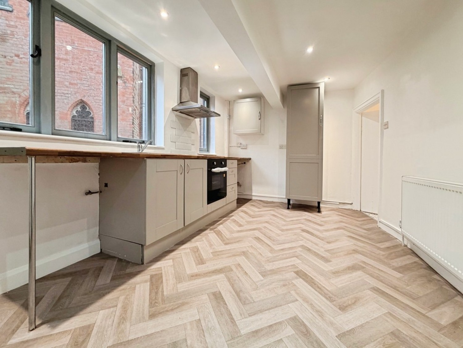 5 bedroom House for Letting Apiary Gate, Castle Donington