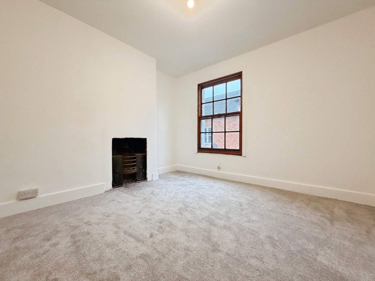 5 bedroom House for Letting Apiary Gate, Castle Donington