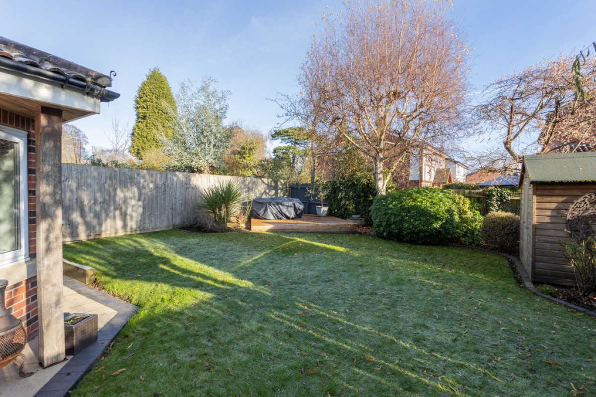 Oaklands Way, Melbourne