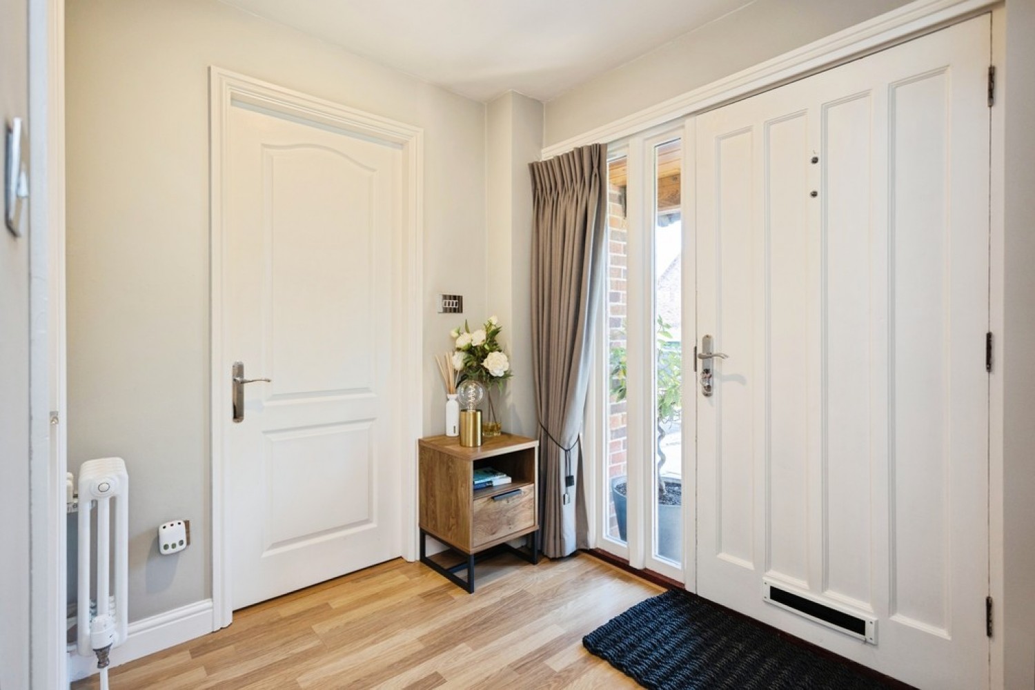 4 bedroom House for Sale Oaklands Way, Melbourne