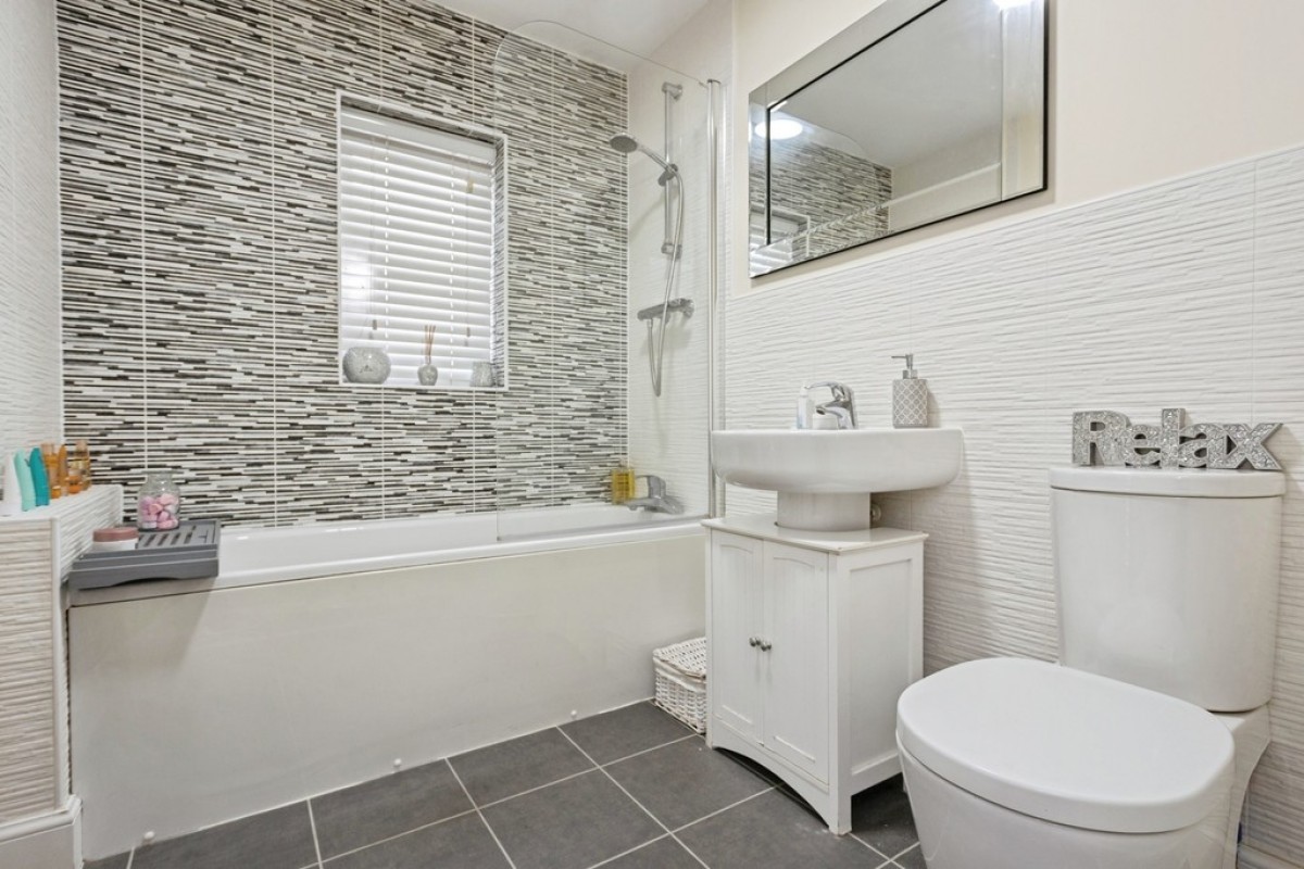 Spitfire Road, Castle Donington, Derby