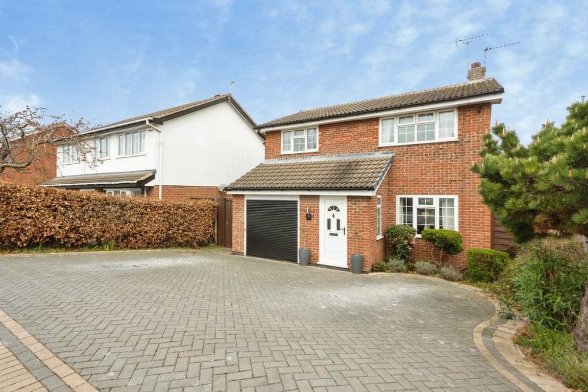 Haulton Drive , Castle Donington