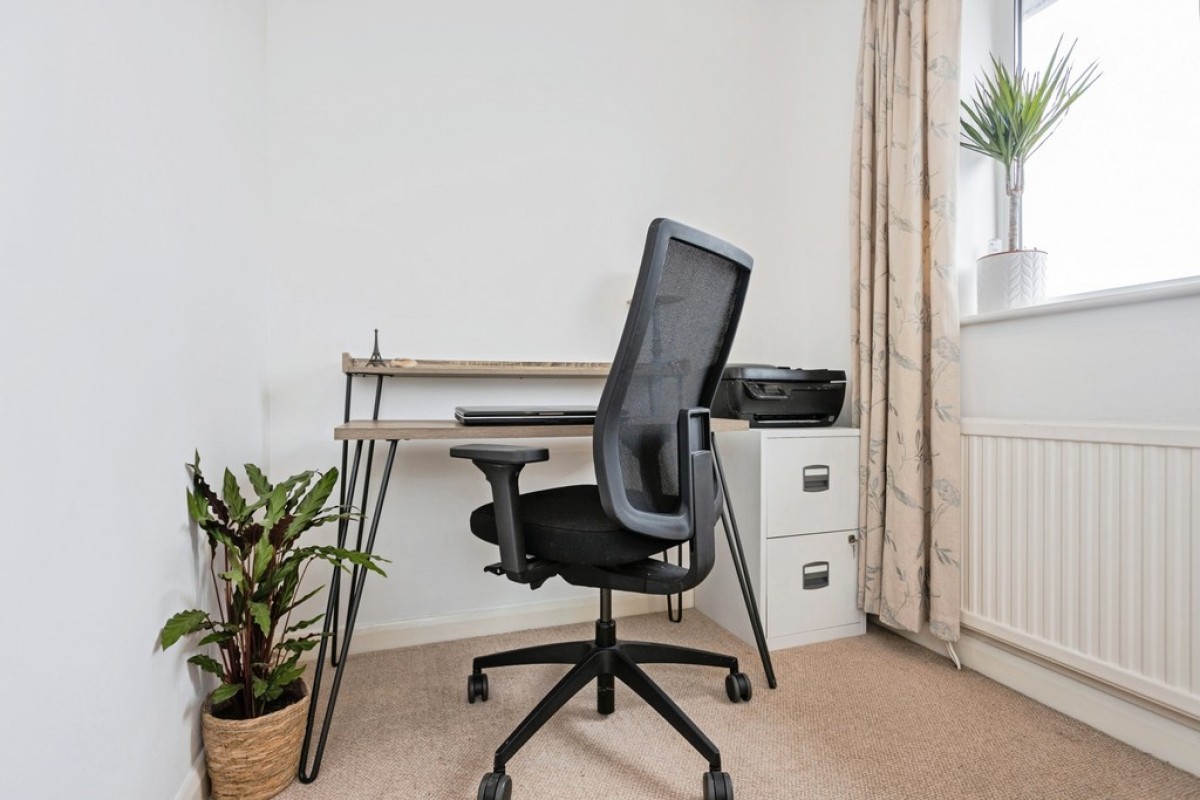 Haulton Drive , Castle Donington