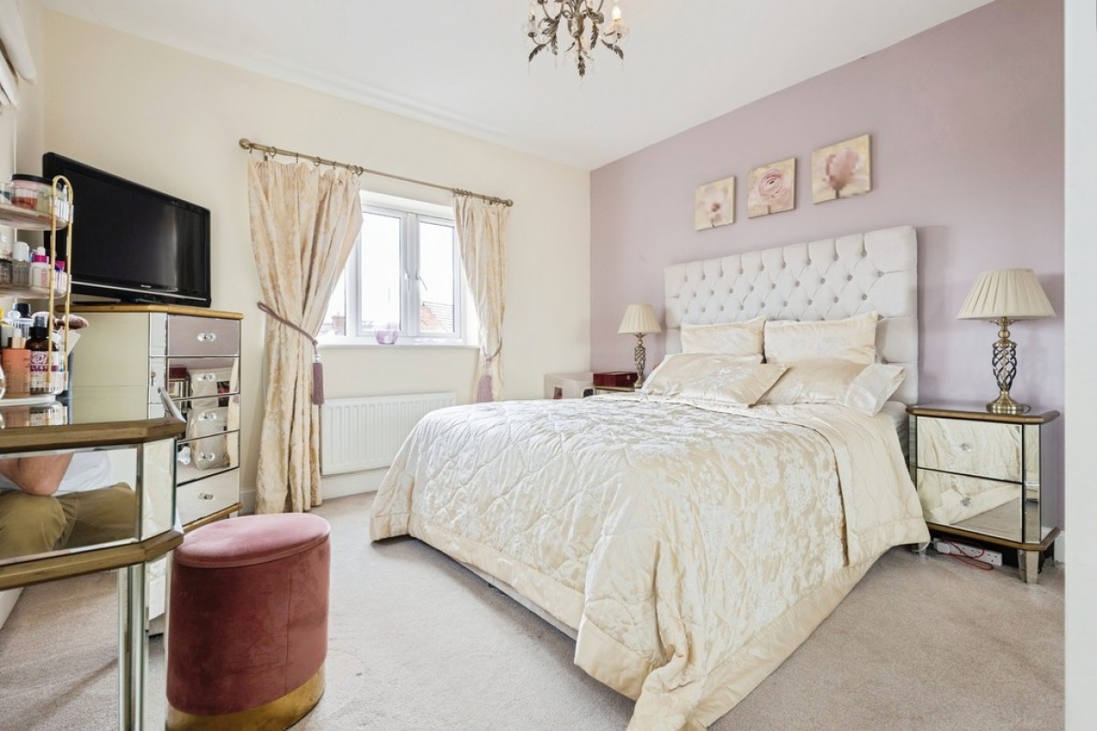 Lightning Lane, Castle Donington