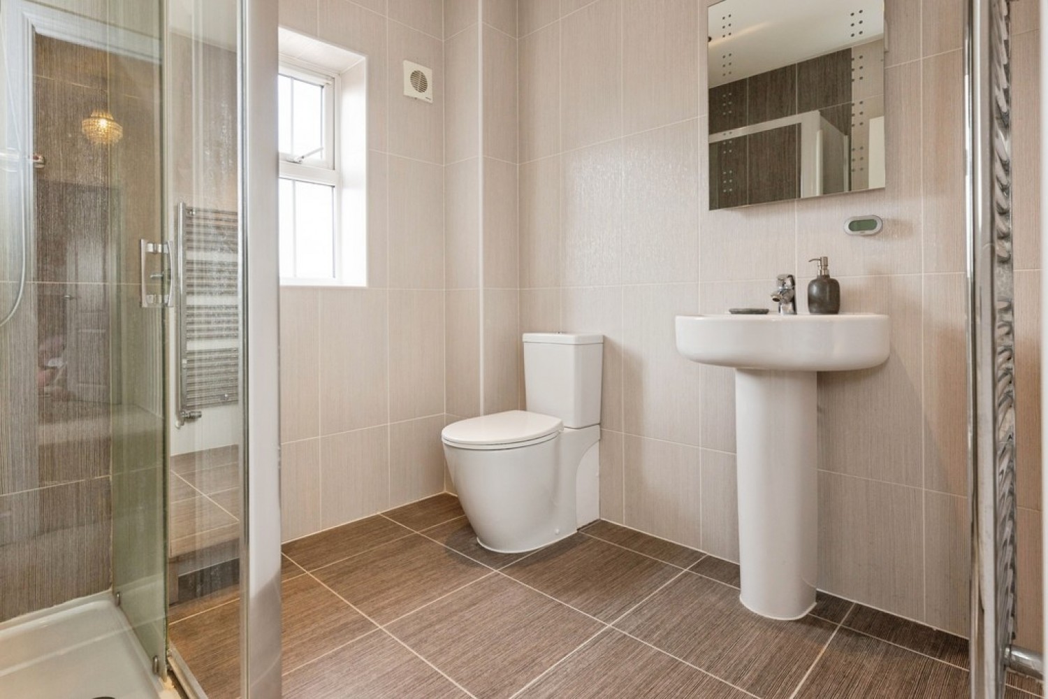 4 bedroom House for Sale Lightning Lane, Castle Donington