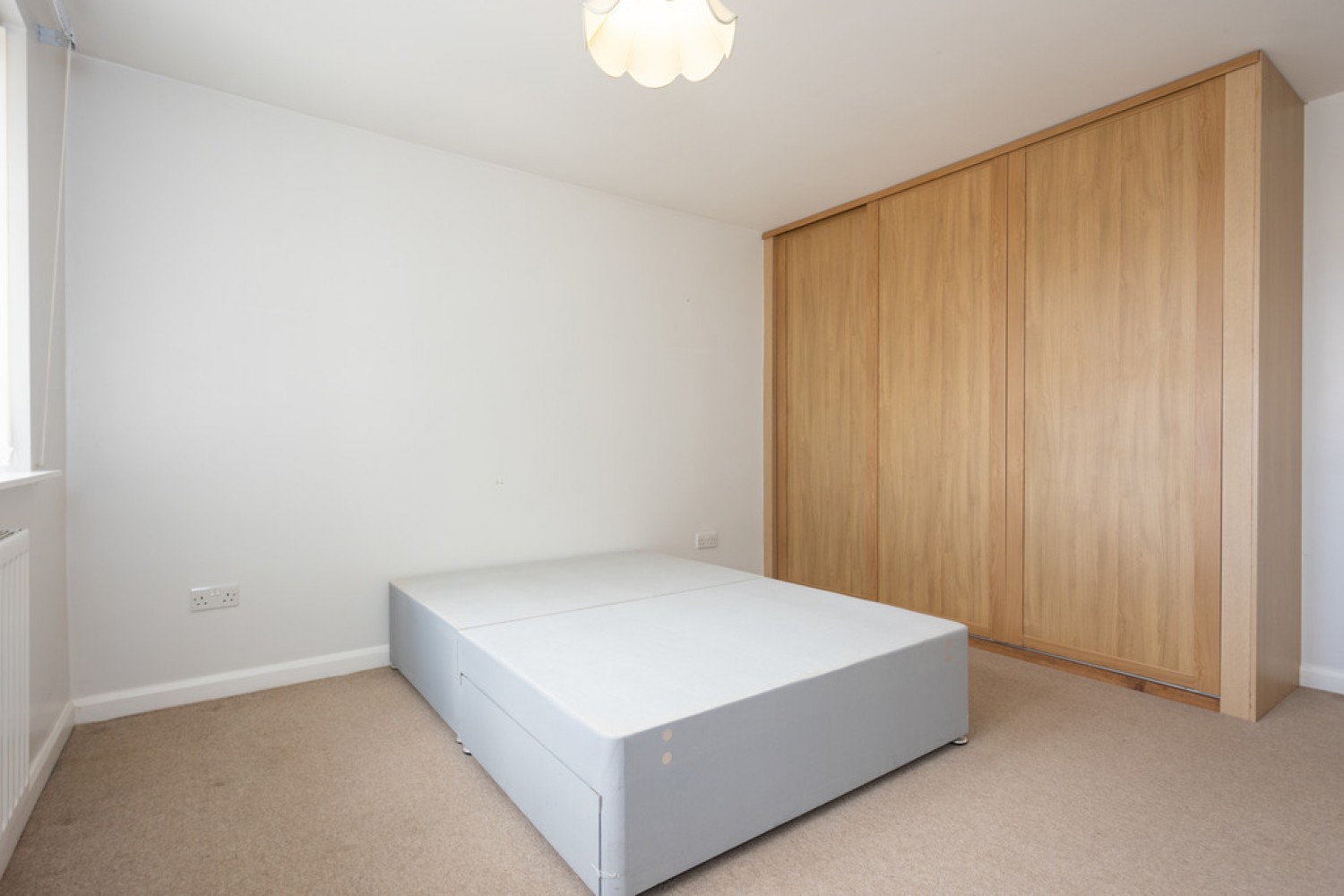 3 bedroom Bungalow for Sale Queensway, Castle Donington, Derby