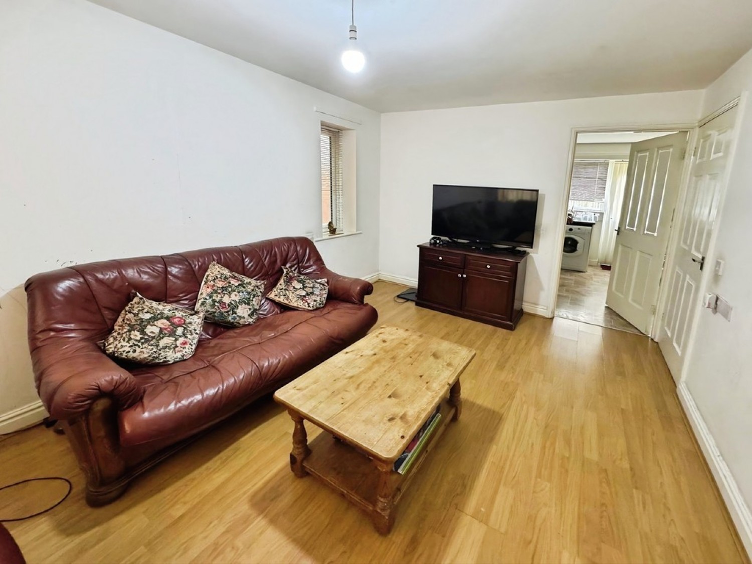 2 bedroom House for Auction Sinfin, Derby, Derbyshire