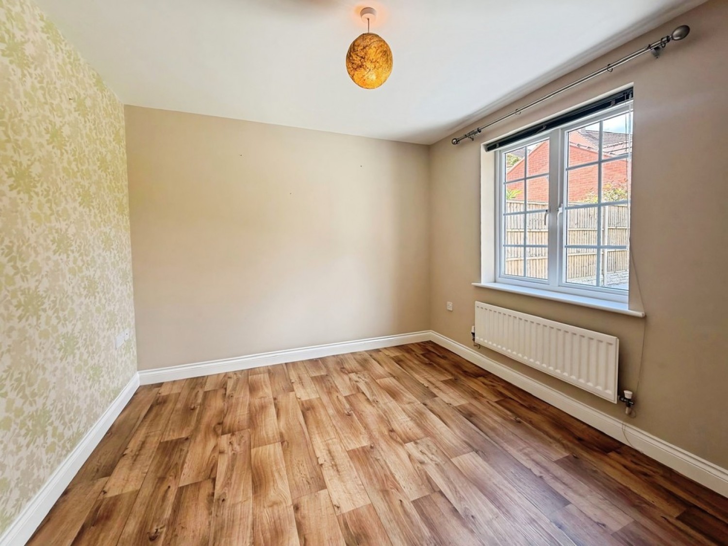 5 bedroom House for Letting Derbyshire Drive, Castle Donington