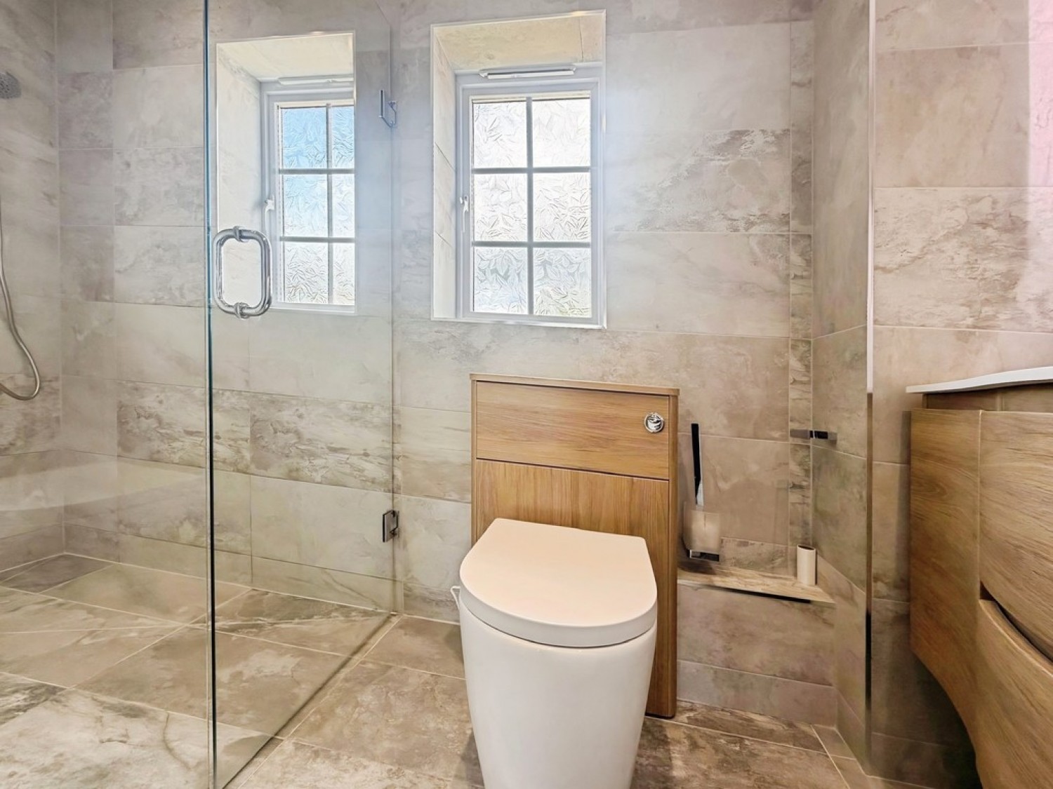 5 bedroom House for Letting Derbyshire Drive, Castle Donington