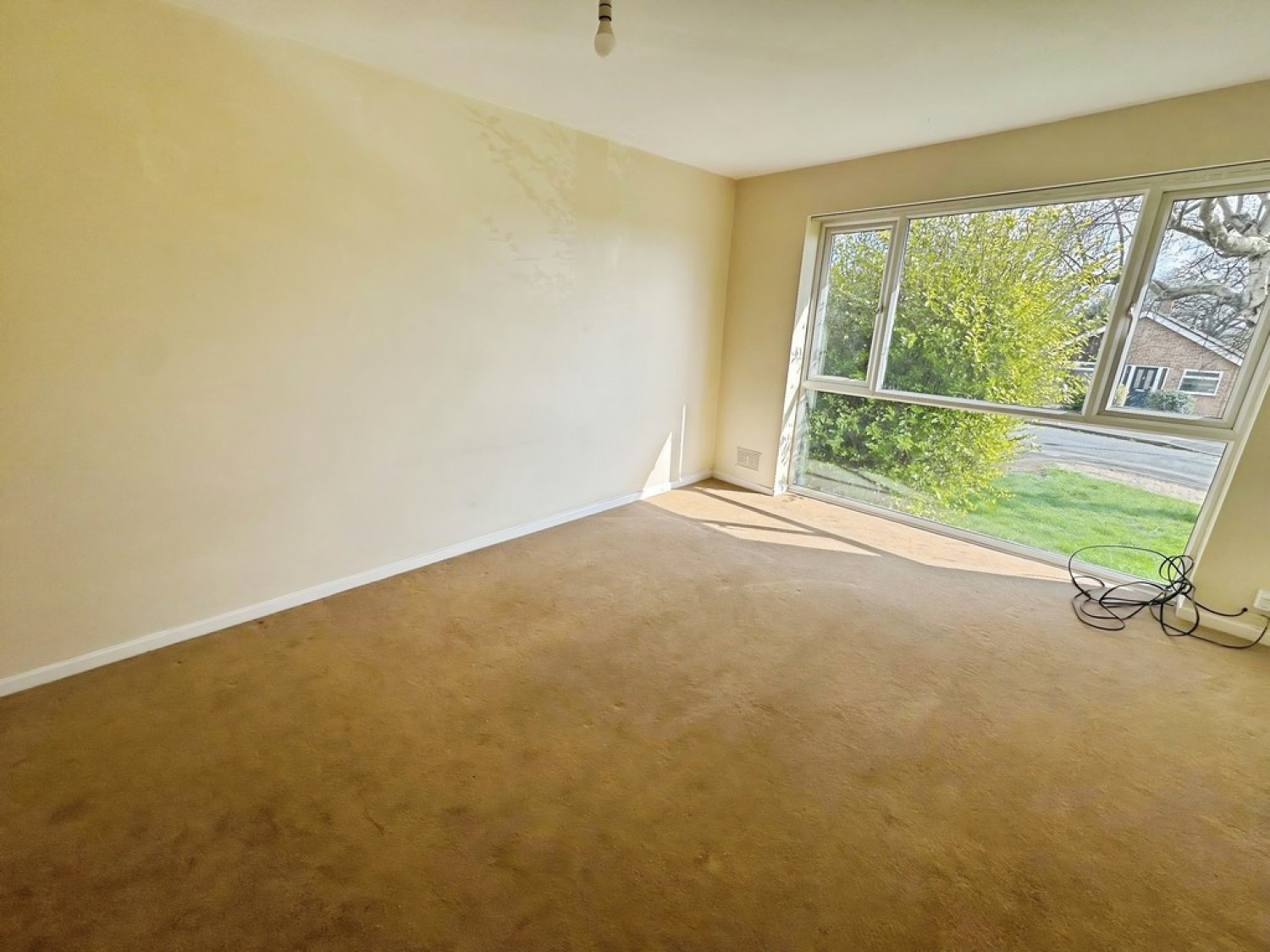 3 bedroom Bungalow for Sale Derby, Derbyshire, United Kingdom