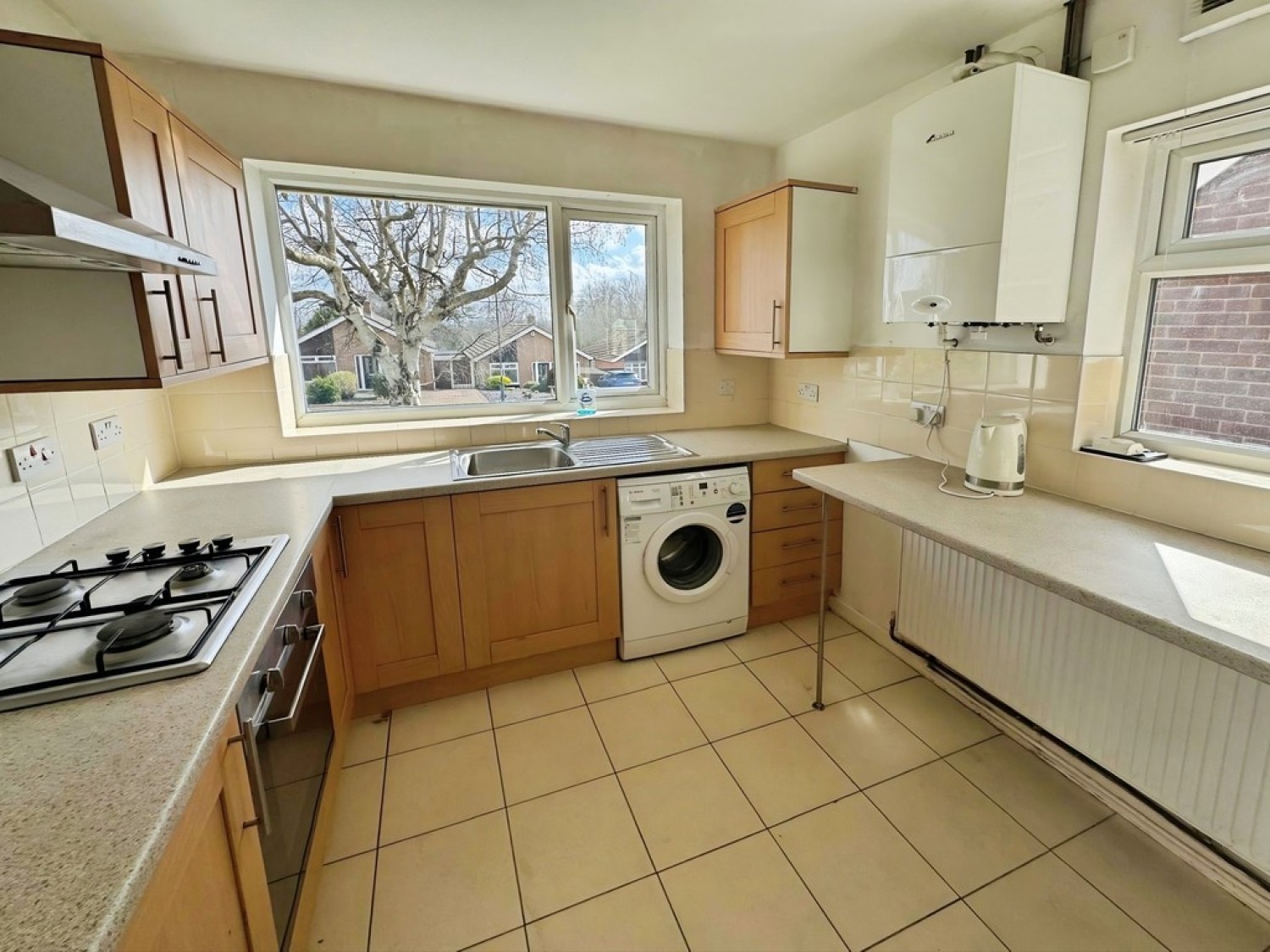 3 bedroom Bungalow for Sale Derby, Derbyshire, United Kingdom