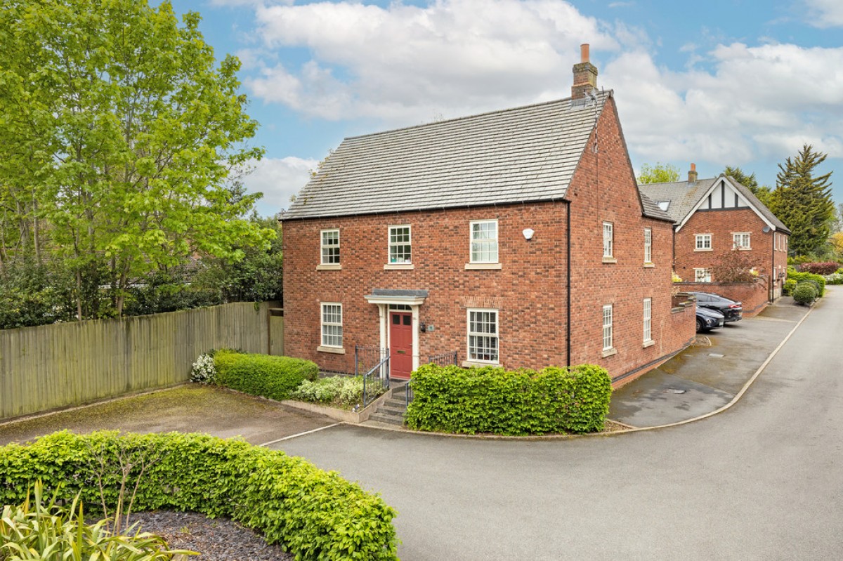 De Lacy Court, Castle Donington