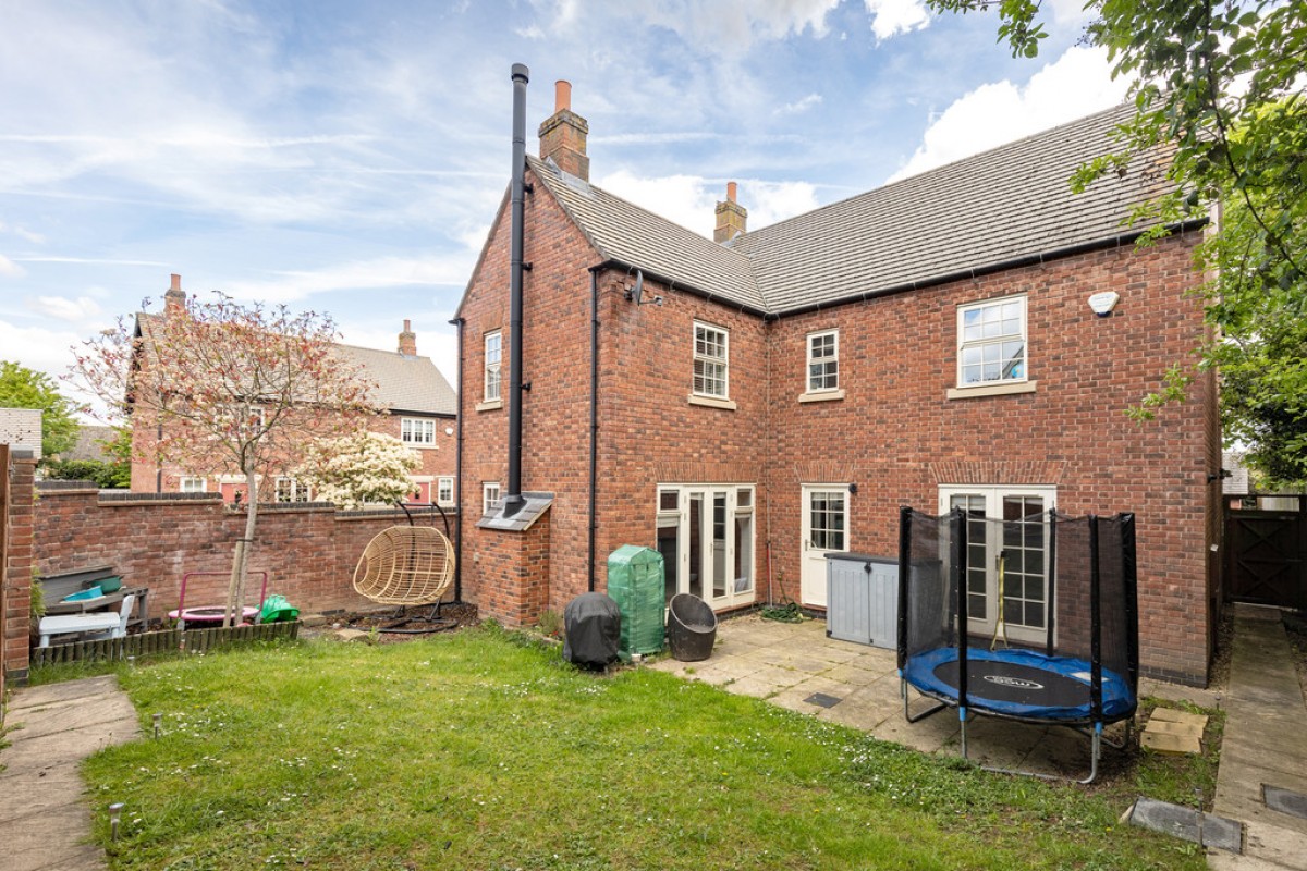 De Lacy Court, Castle Donington