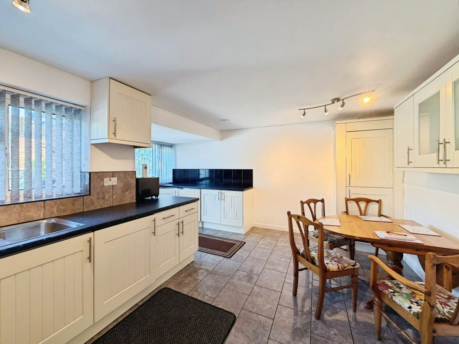 3 bedroom House for Letting The Wharf, Shardlow