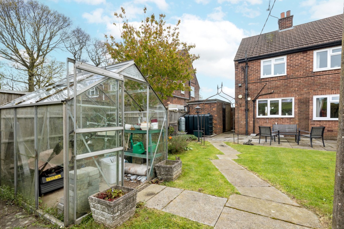 Mount Road, Bretby