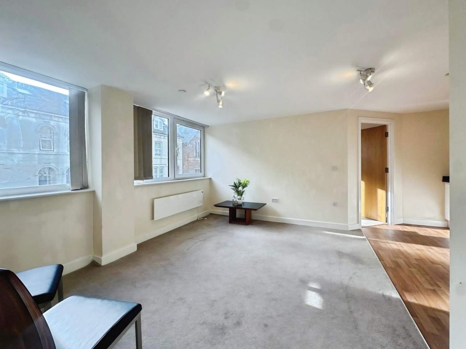 2 bedroom Flat for Sale Derby, Derbyshire, United Kingdom