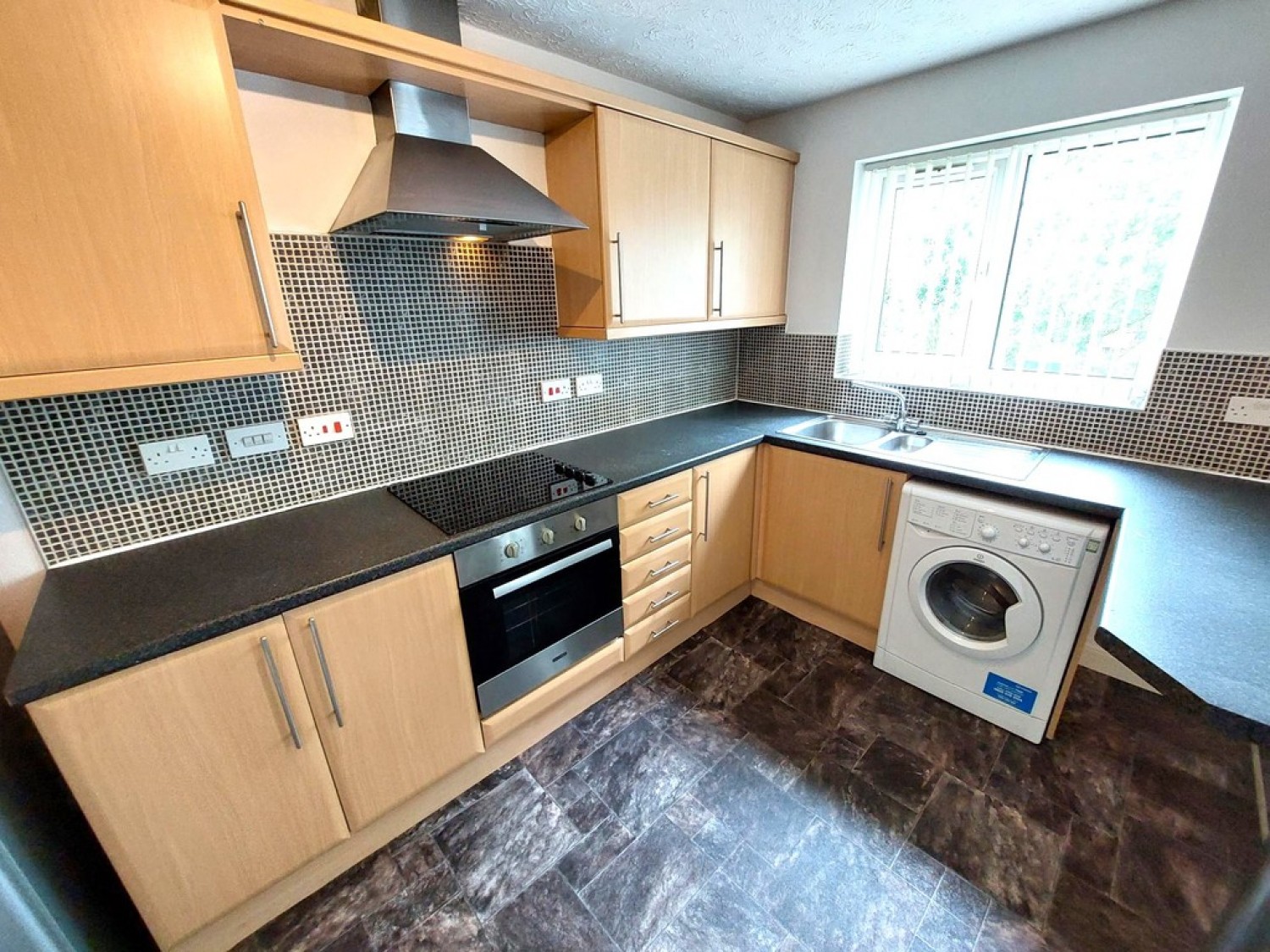 Victoria Court, Whitefield