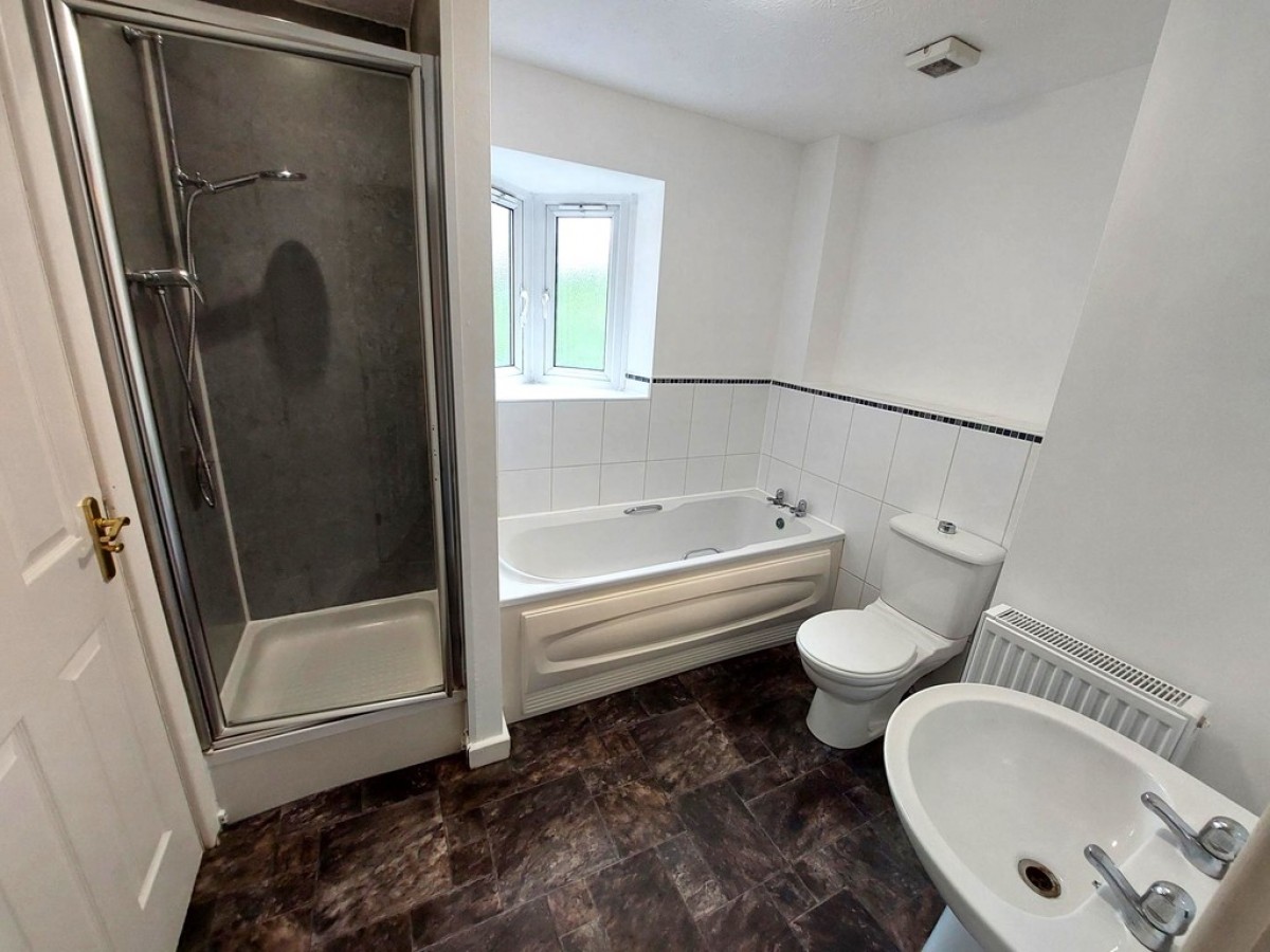 Victoria Court, Whitefield