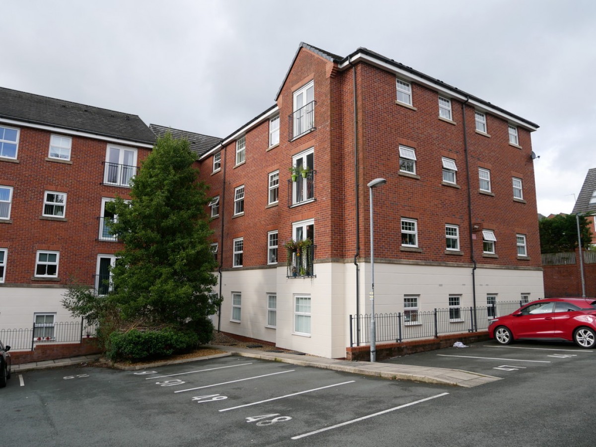 Stonemere Drive, Radcliffe