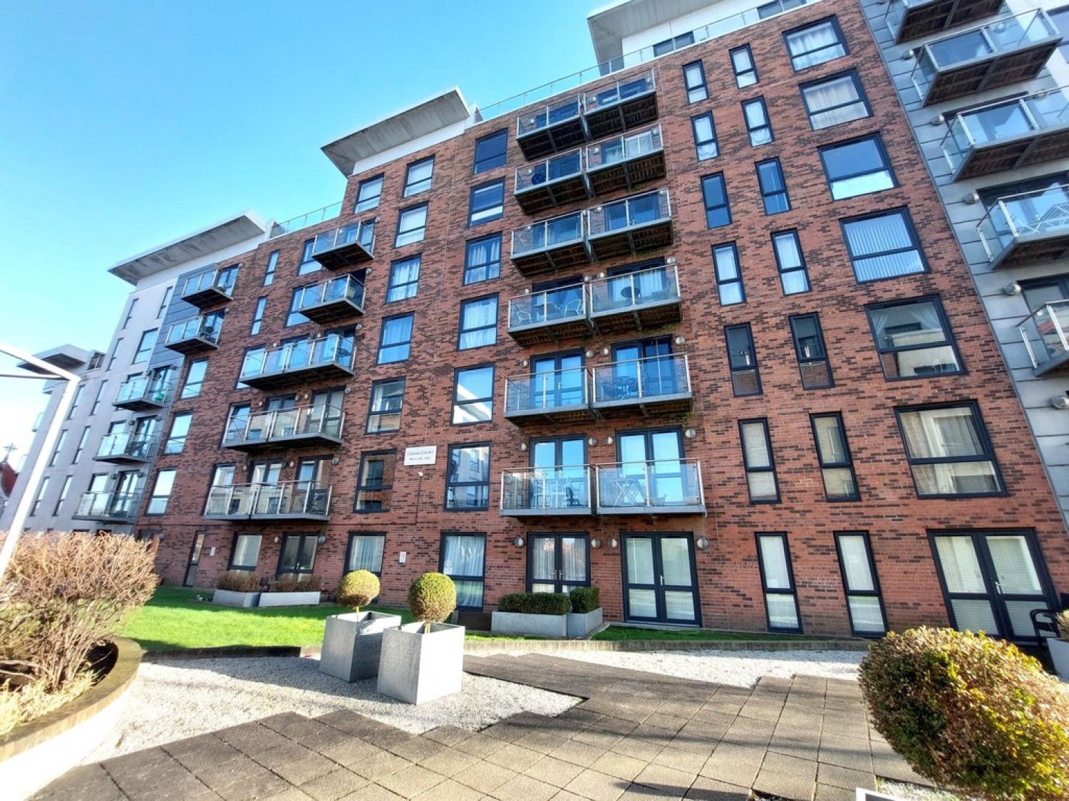 2 bedroom Flat in Cedar Court, The Radius, Prestwich