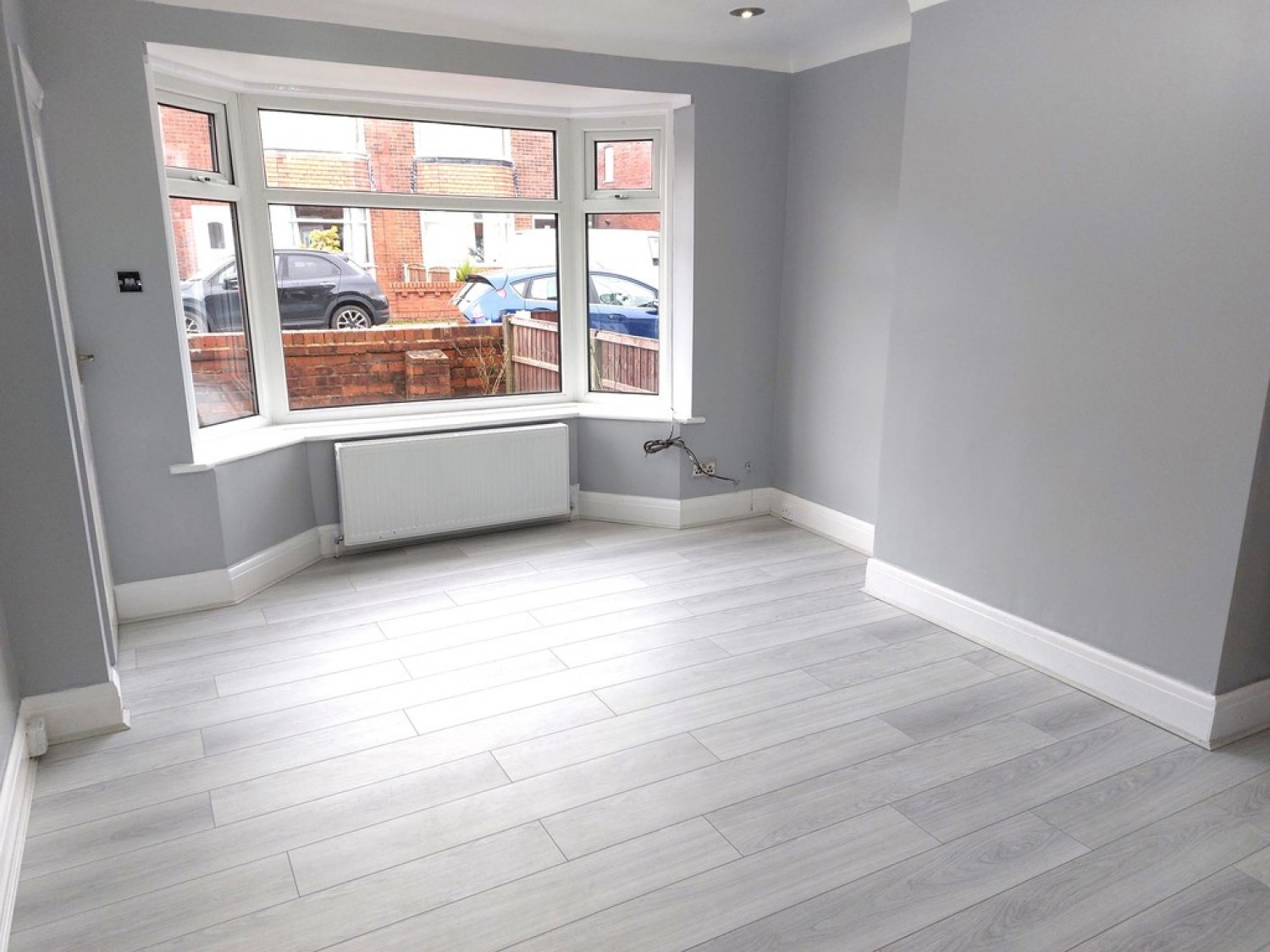 2 bedroom House in Wolstenholme Ave, Bury