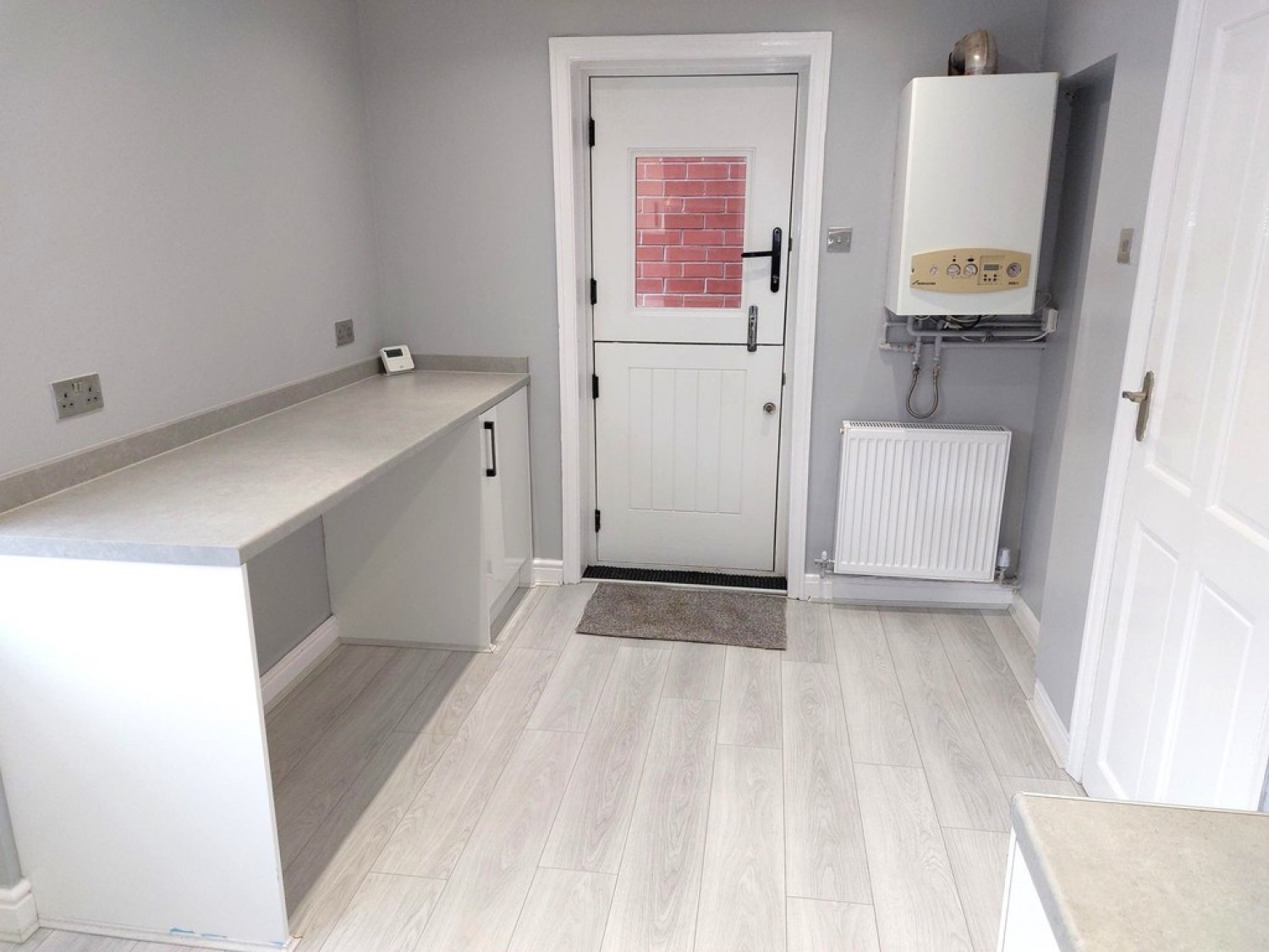 2 bedroom House in Wolstenholme Ave, Bury