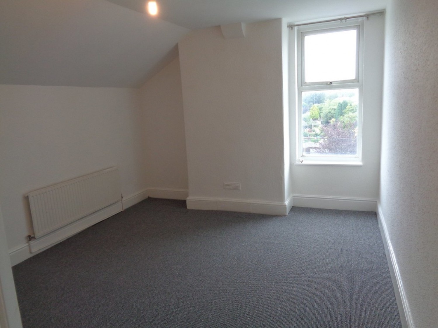 3 bedroom House for Letting Flixton Road, Urmston