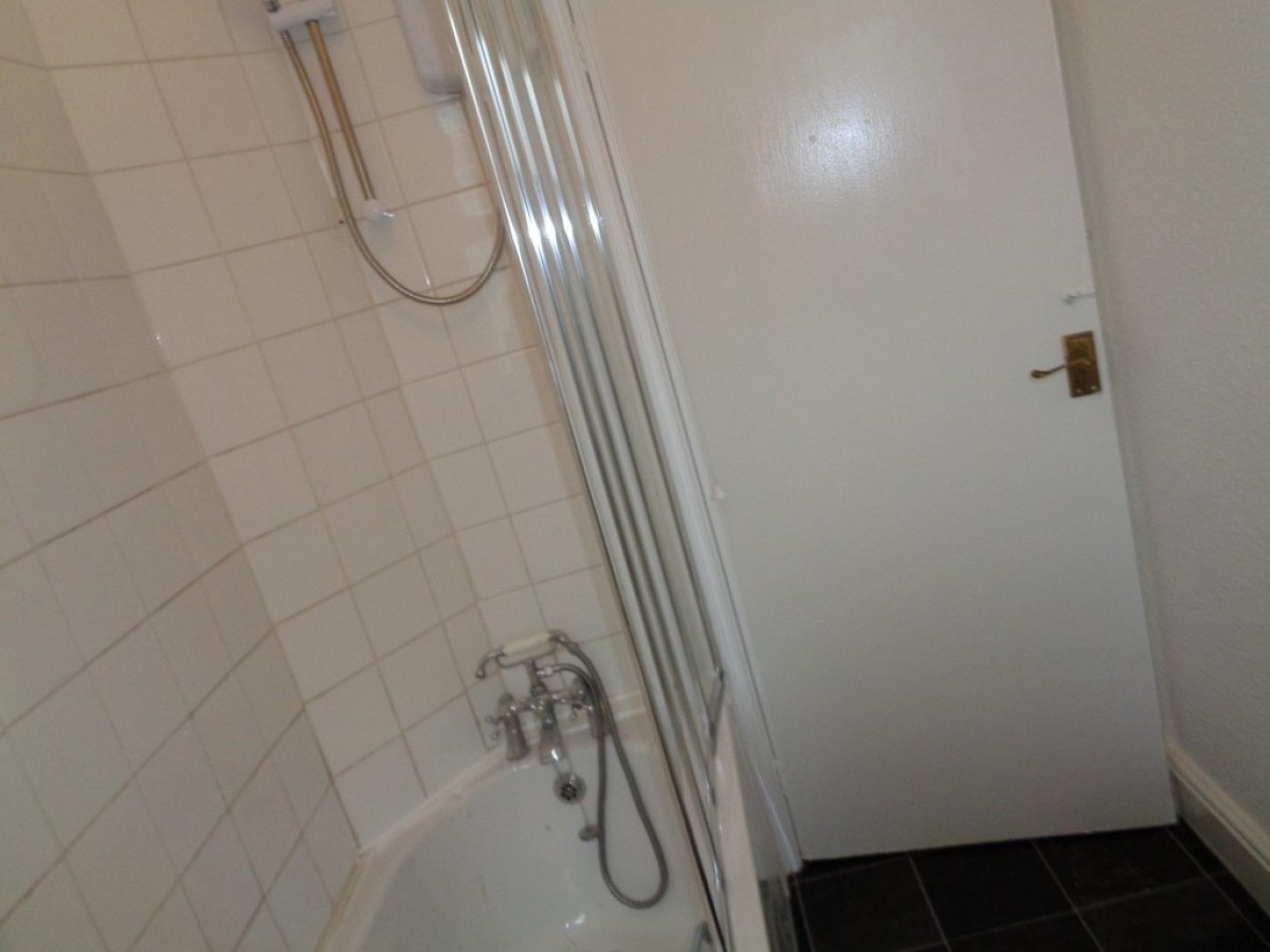 Flixton Road, Urmston