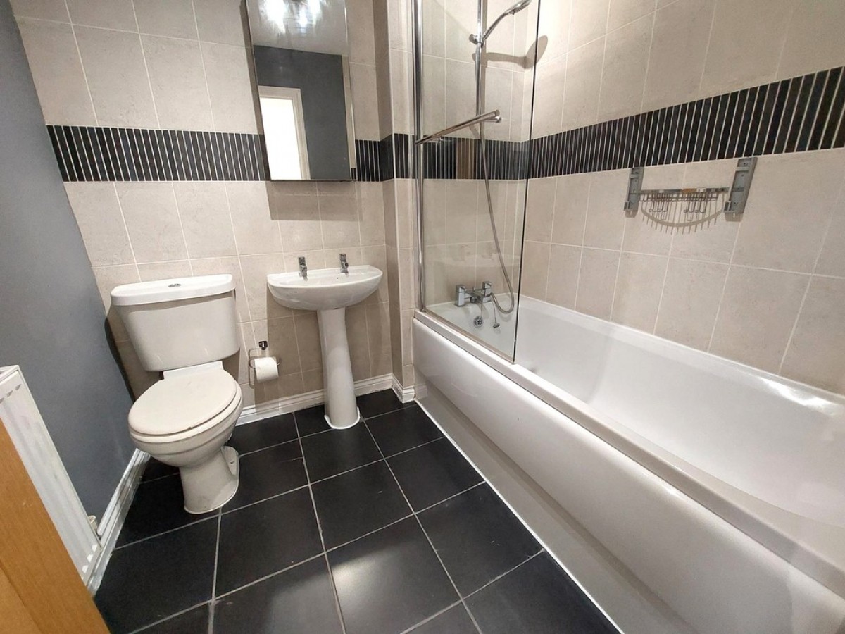 Stonemere Drive, Radcliffe, M26