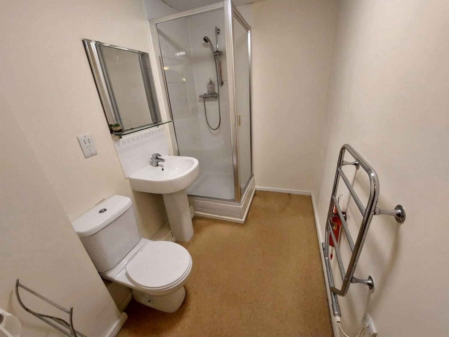 Douglas Chase, Radcliffe, M26