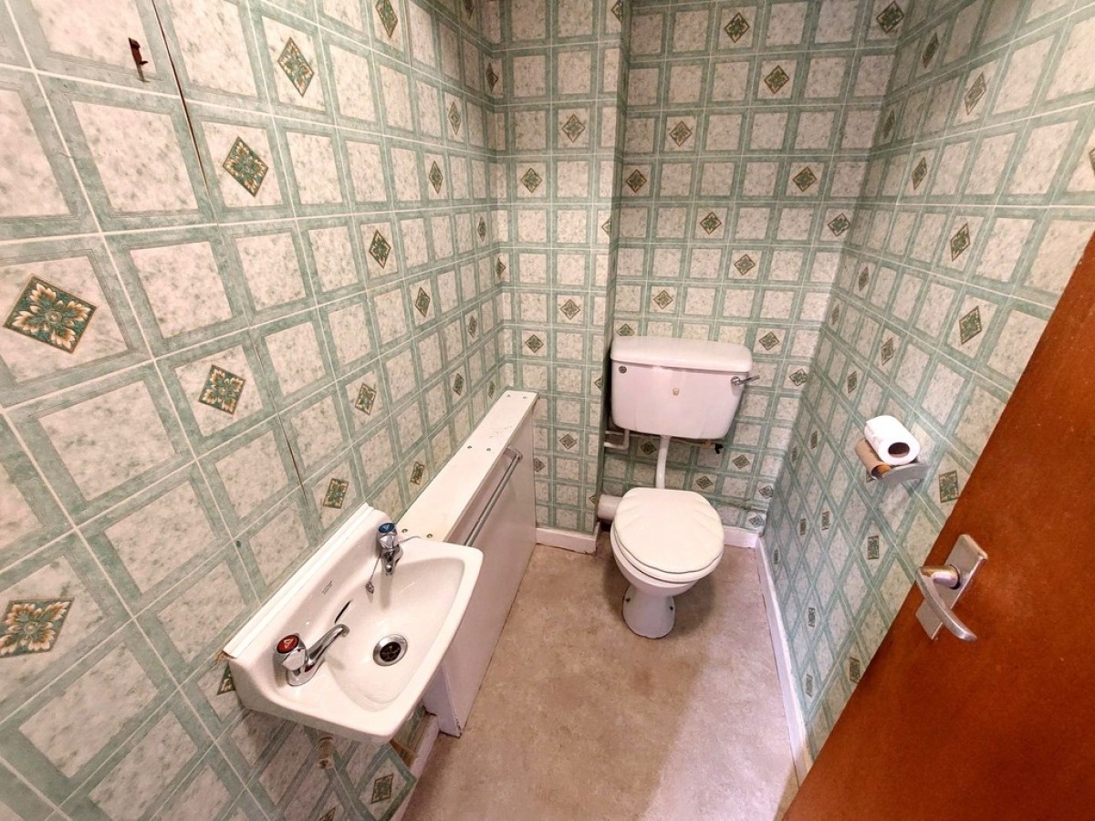 Phillips Place, Whitefield, M45