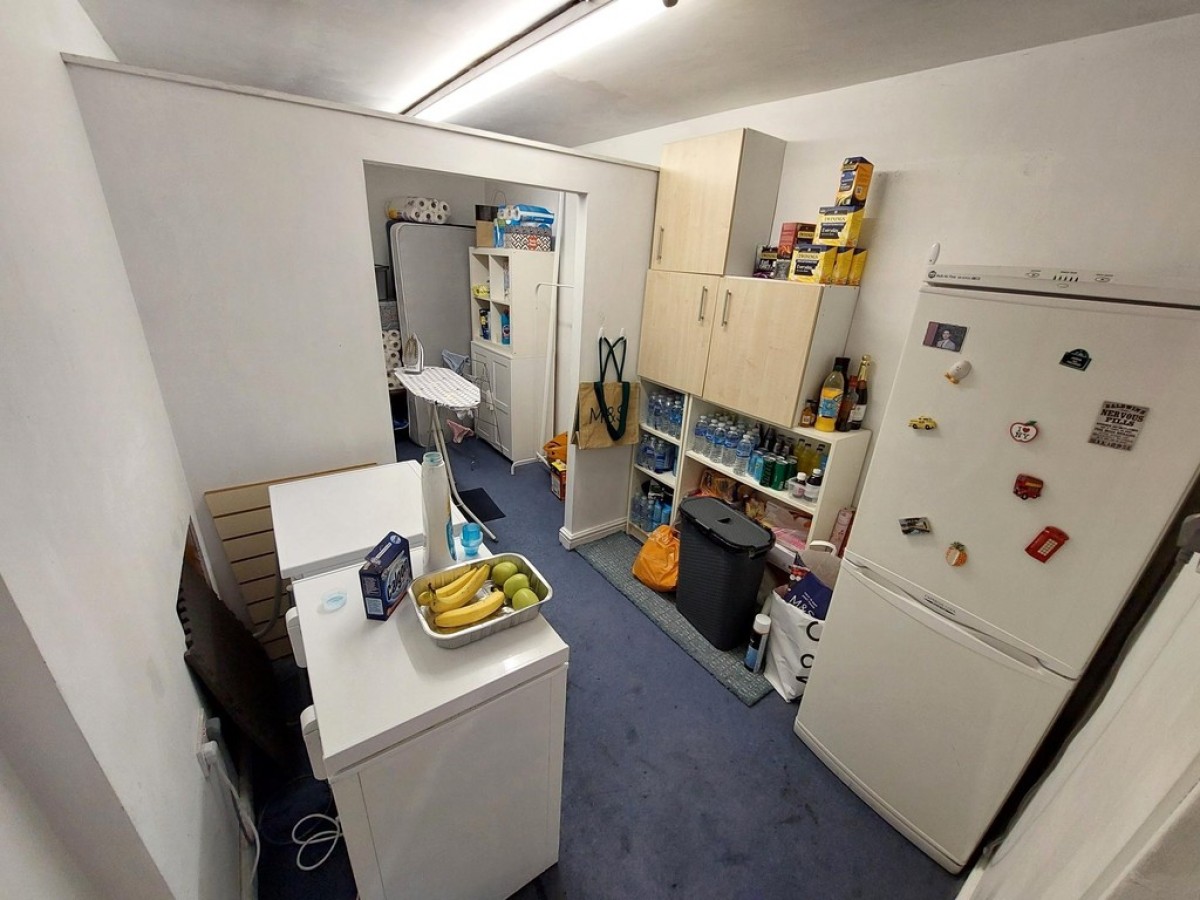 Tudor Court, Prestwich, M25
