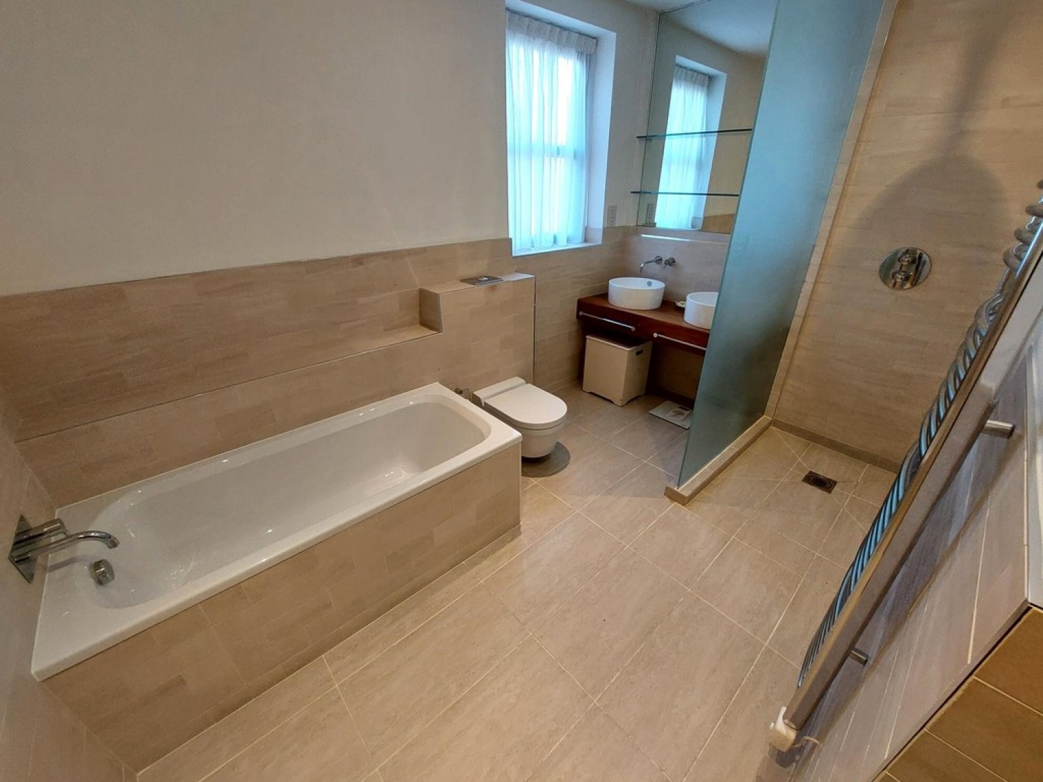 2 bedroom Flat in Carlton Place, Ten Acre Drive, Whitefield