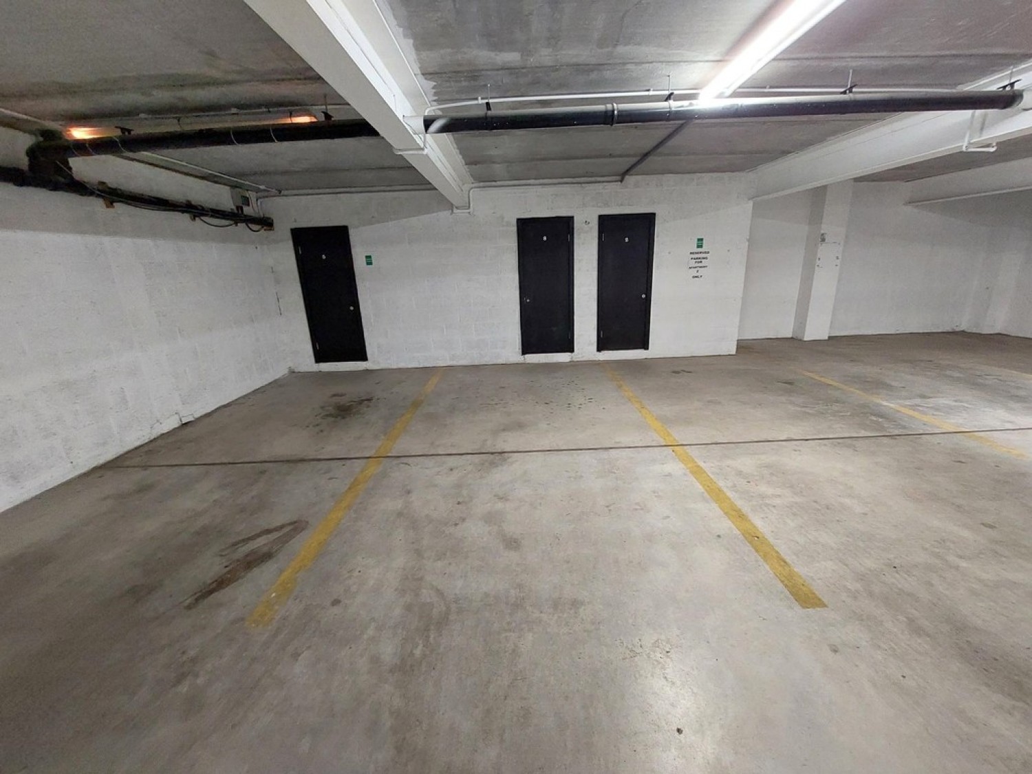 2 bedroom Flat in Carlton Place, Ten Acre Drive, Whitefield