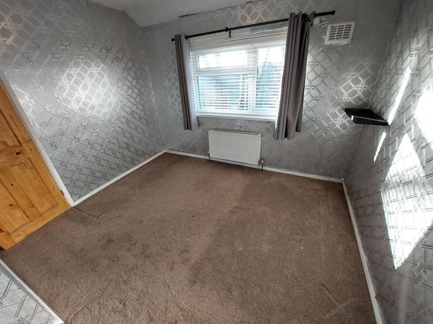 3 bedroom House for Letting Malton Avenue, Whitefield, Manchester