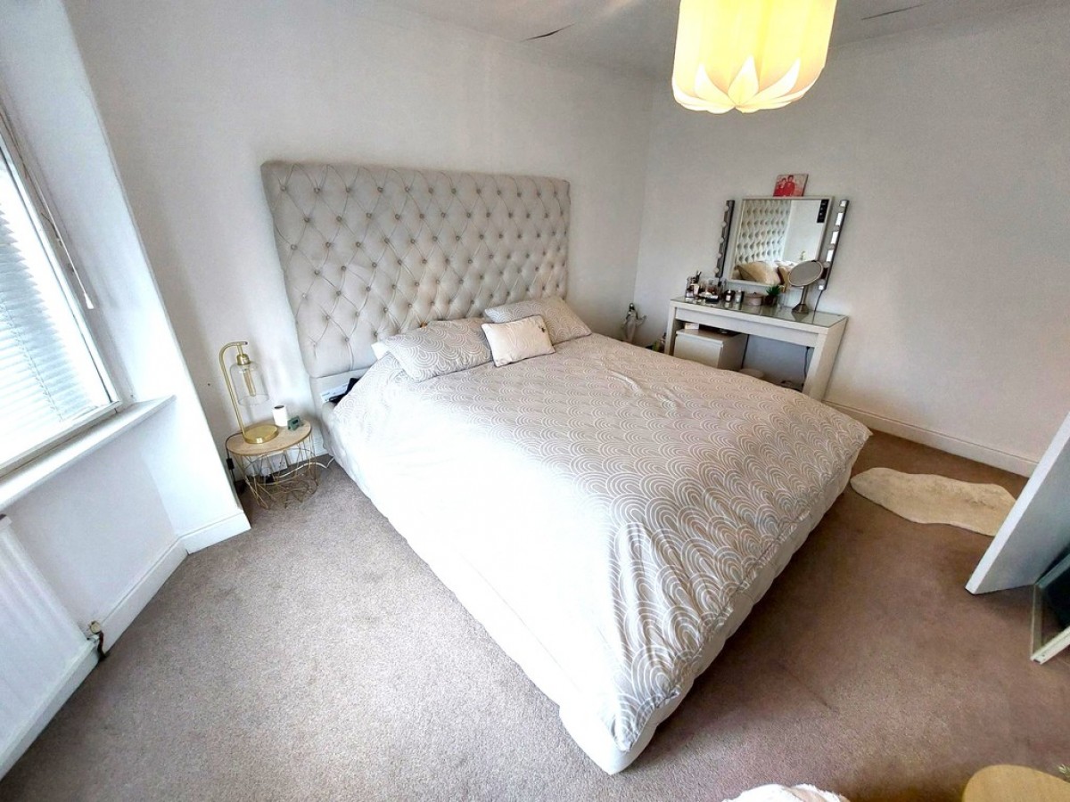 Bury New Road, Whitefield, M45