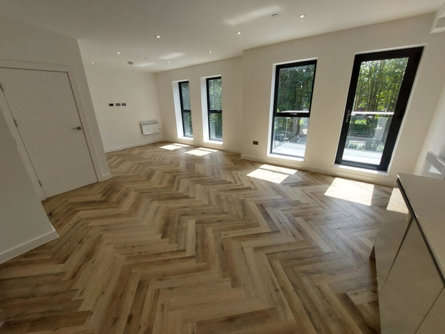 2 bedroom Flat for Letting Carmona Court, Cavendish Road, Salford, M7