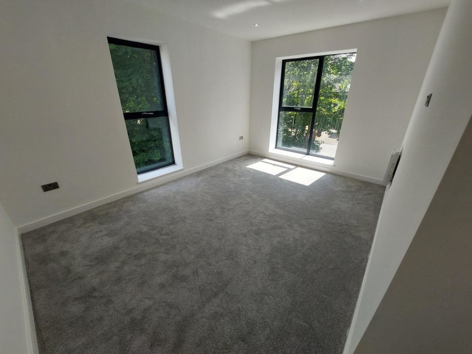 2 bedroom Flat for Letting Carmona Court, Cavendish Road, Salford, M7