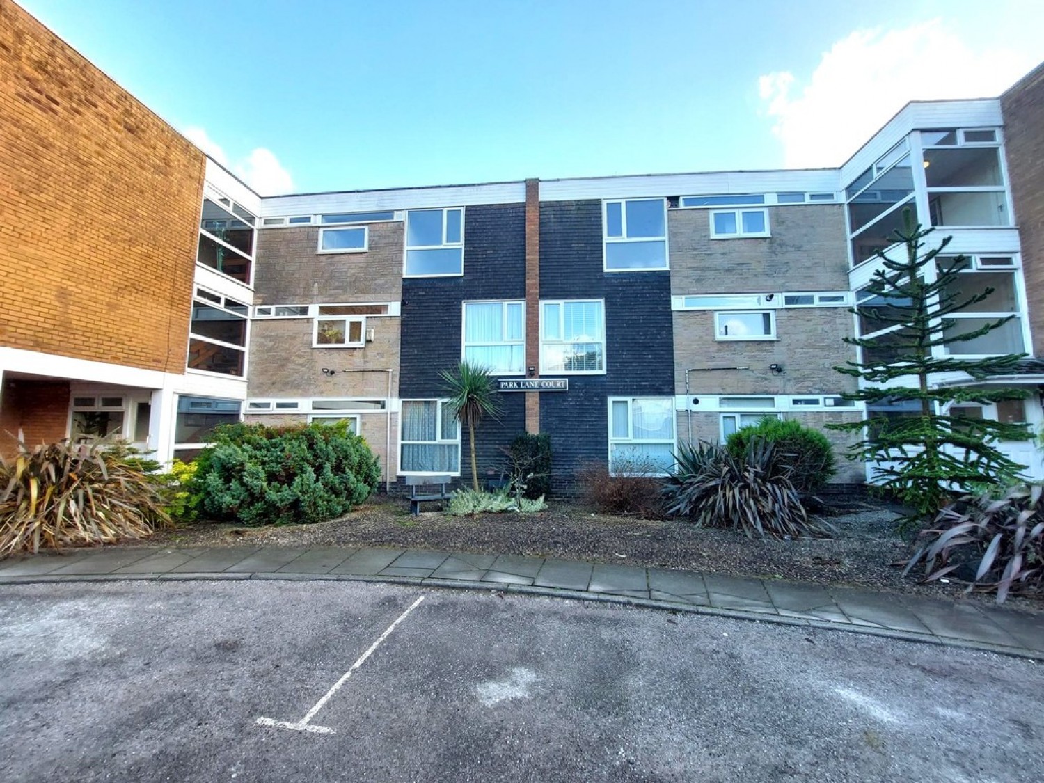 Park Lane Court, Whitefield, M45