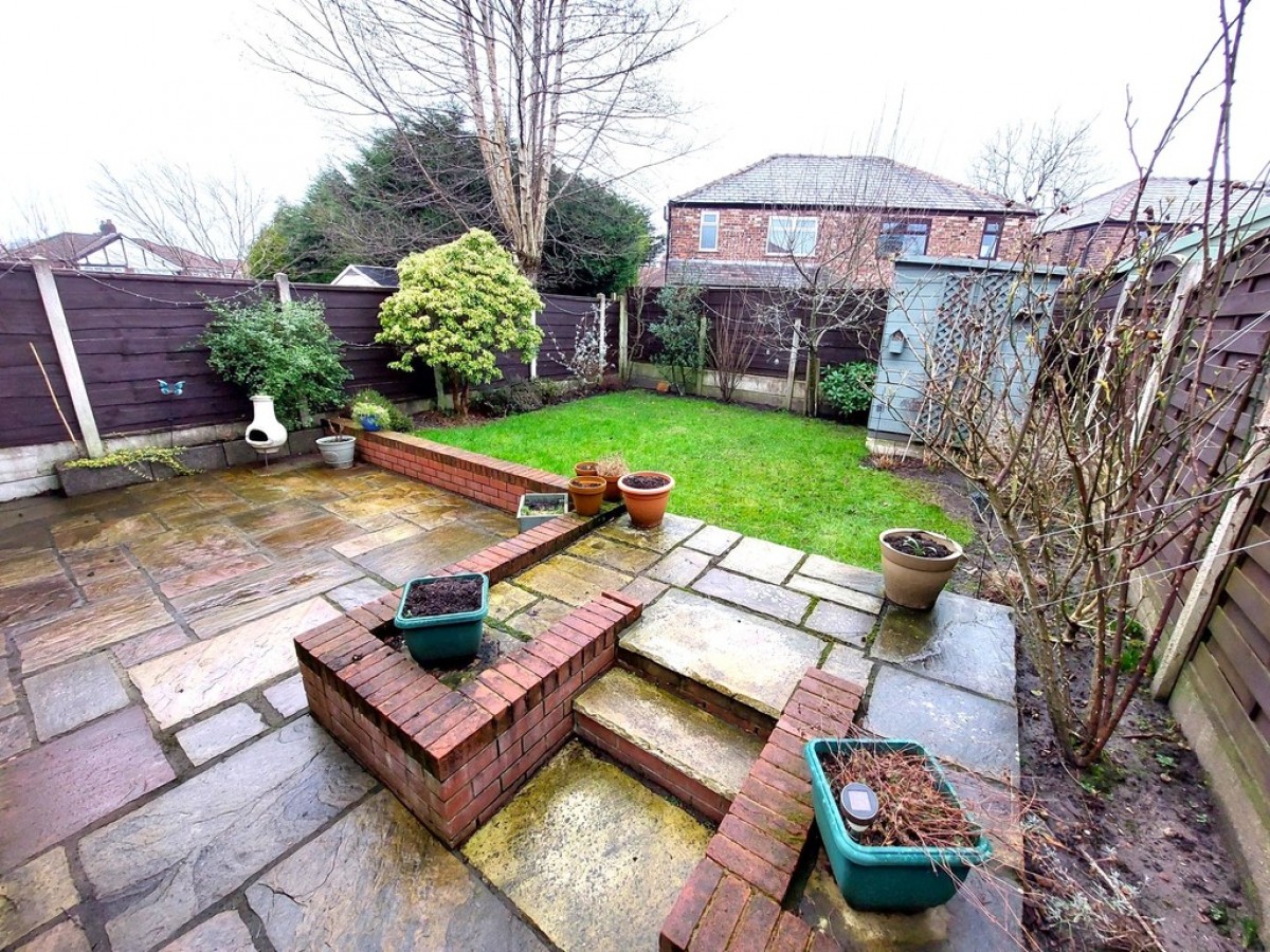 Heaton Street, Prestwich, M25