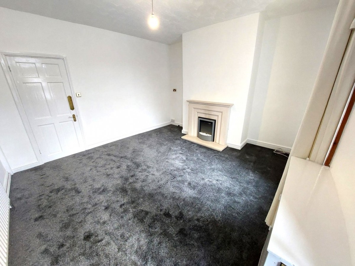 Hampden Road, Prestwich, M25