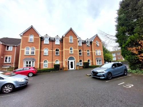 Oakhurst Gardens, Prestwich, M25