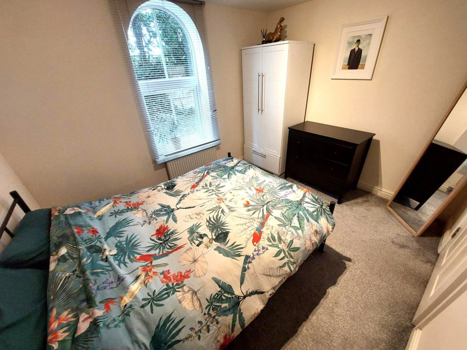 Oakhurst Gardens, Prestwich, M25
