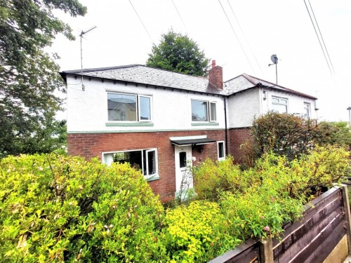 Langley Avenue, Prestwich, M25