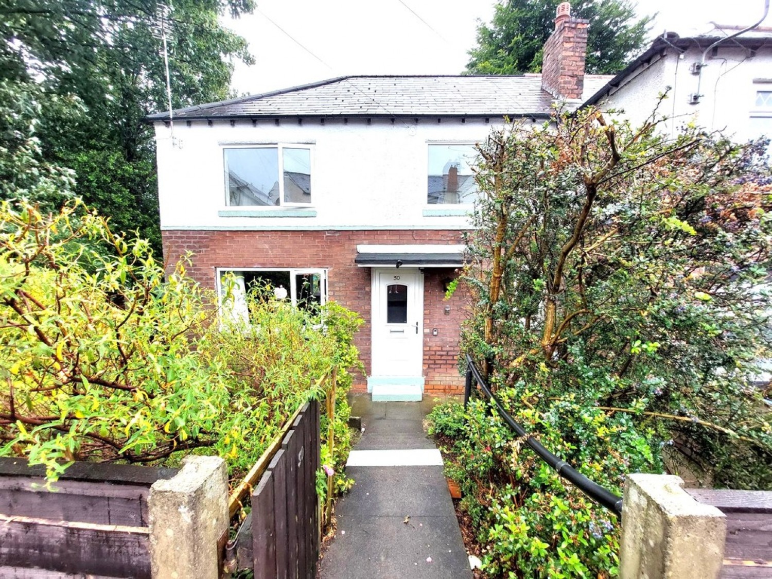 Langley Avenue, Prestwich, M25