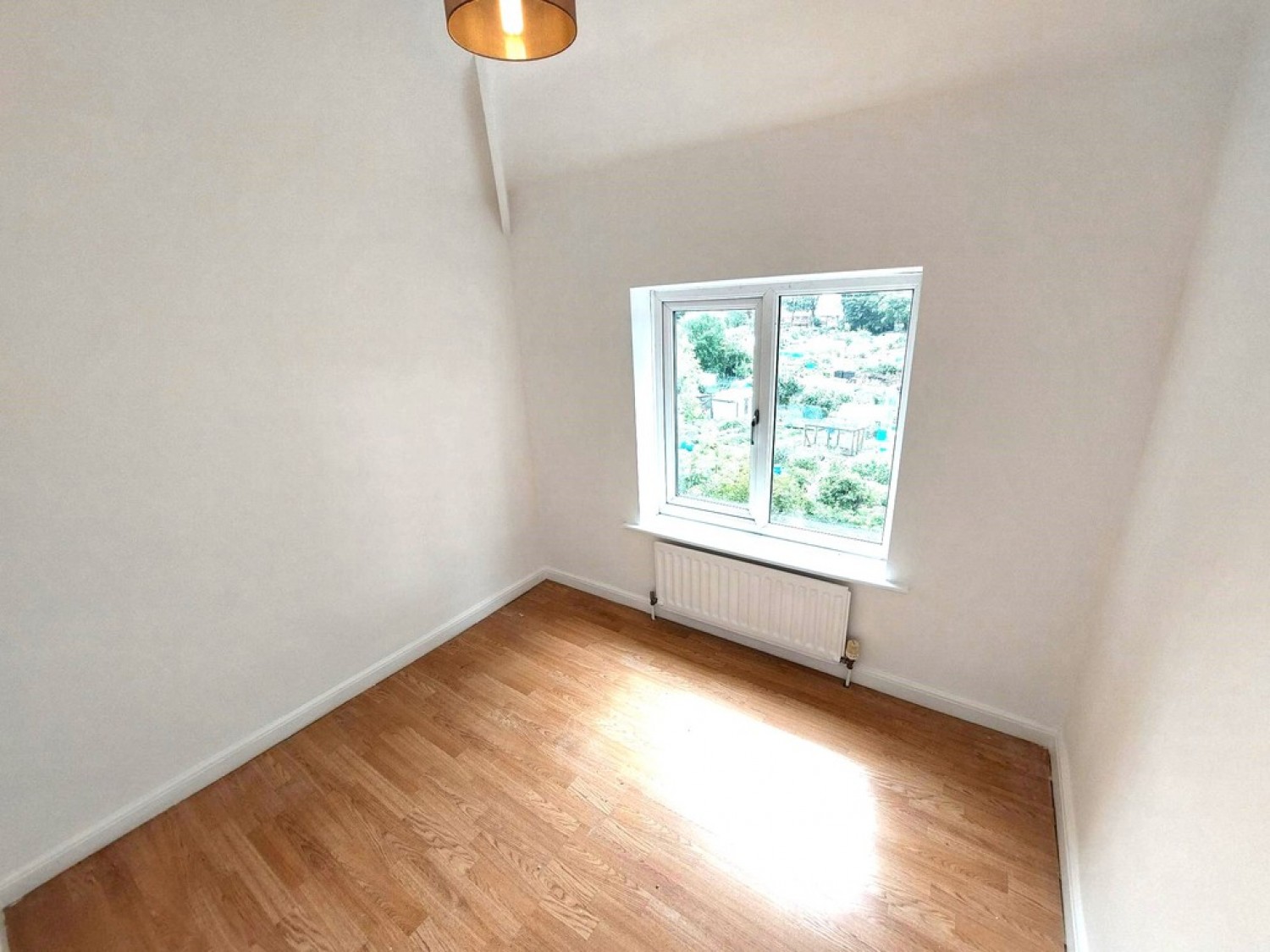 Langley Avenue, Prestwich, M25