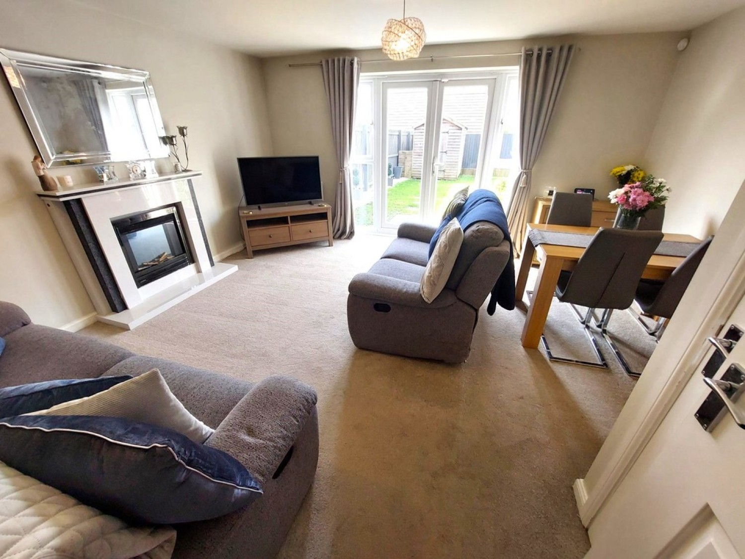 Rayleigh Close, Radcliffe
