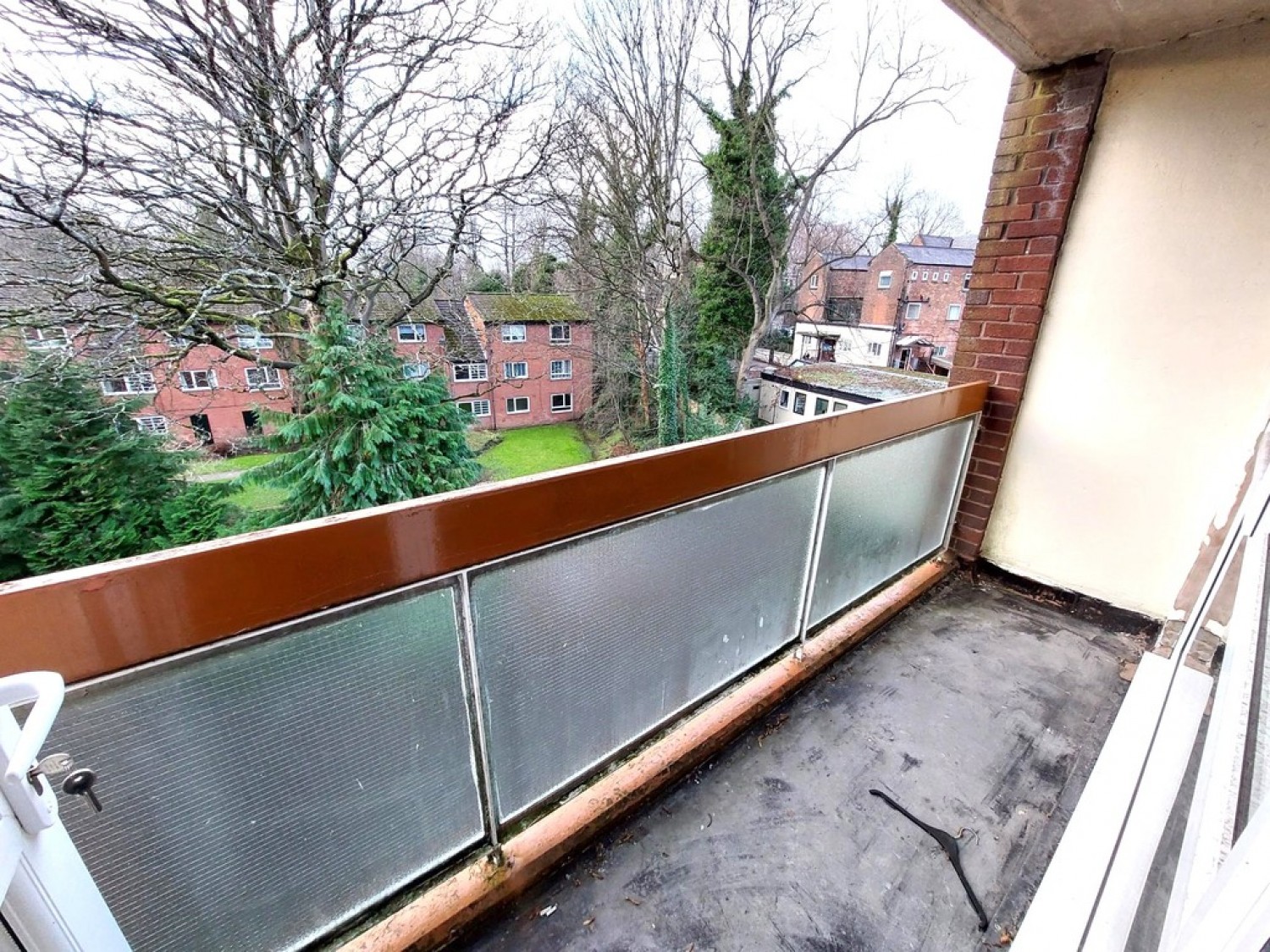 3 bedroom Flat for Sale Leicester Court, Salford, M7